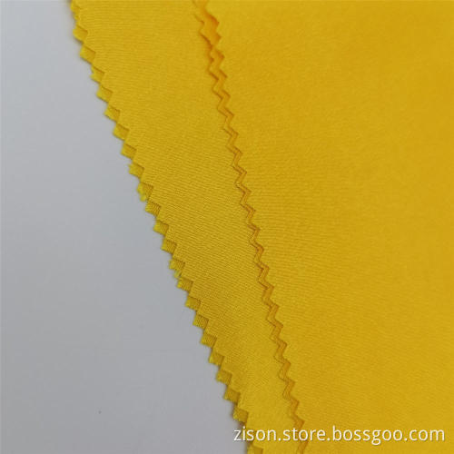 Gelb gefärbte gewebte, glatte Polyester-Satinstoffe mit Krepprücken